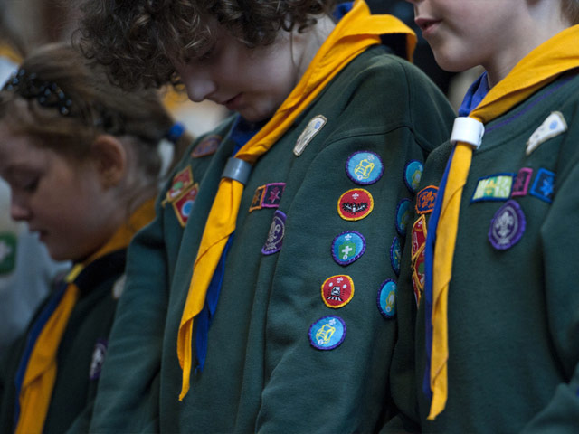 Scouts bowing